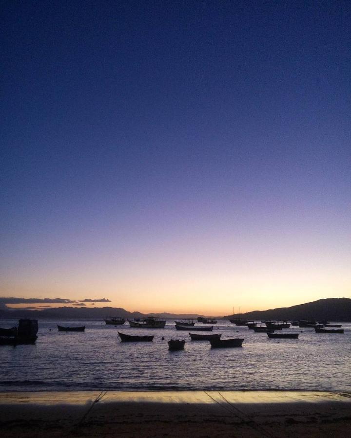 Casa Com Por Do Sol Em Canto Grande - Casa Beira Mar Бомбиняс Екстериор снимка